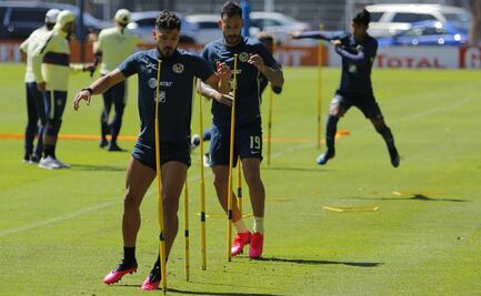 Jugadores del América muestran apoyo a Roger Martínez