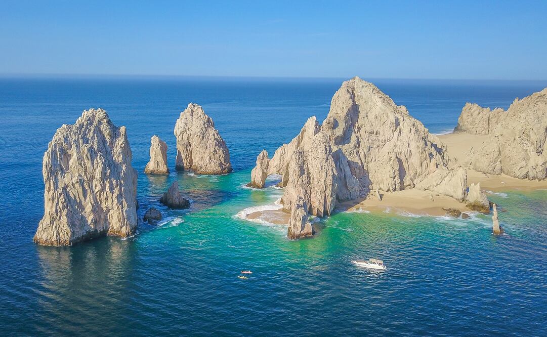 El vuelo de la Ciudad de México al Aeropuerto de San José del Cabo toma dos horas. Foto: iStock