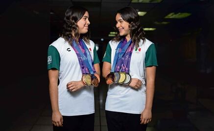 Mia y Lia Cueva combinan estudios y alto rendimiento; construyen su futuro dentro y fuera del agua