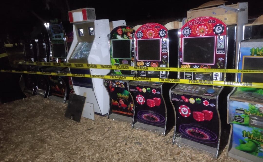 Aseguran maquinas tragamonedas en Sinaloa. Foto: Especial