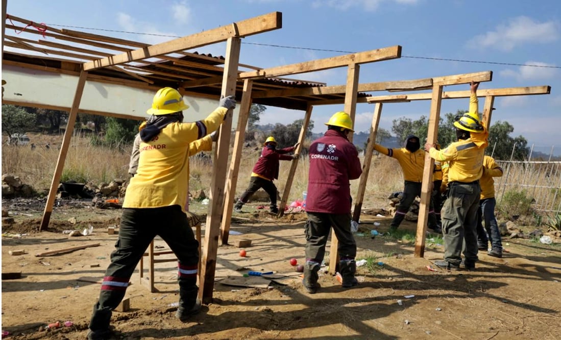 Sedema y autoridades capitalinas recuperaron 26 hectáreas de suelo de conservación que habían sido ocupadas ilegalmente con 64 construcciones, tanto consolidadas como provisionales en la alcaldía Xochimilco. Foto: especial