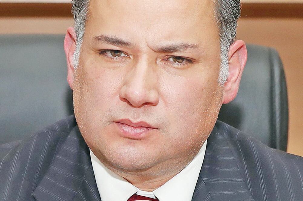 Guerra en el Senado por caso Nieto