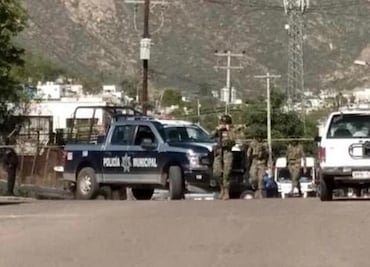 Asesinan a balazos a policía y a custodio del Cereso de Guaymas, Sonora