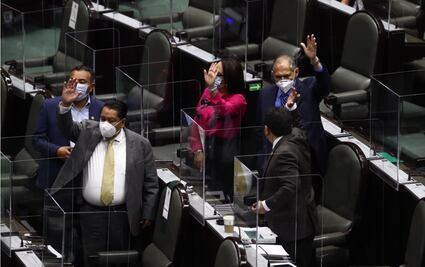 Vía "fast track", diputados aprueban otra iniciativa presidencial sobre aviación civil