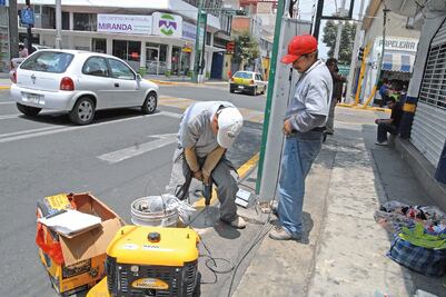 Caen 43 por robo de cobre a la empresa Telmex