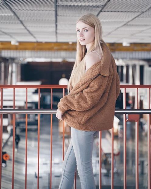 El increíble cambio de la niña zombi del primer capítulo de “The Walking Dead”