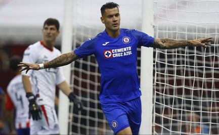 Milton Caraglio baja de Cruz Azul por fractura