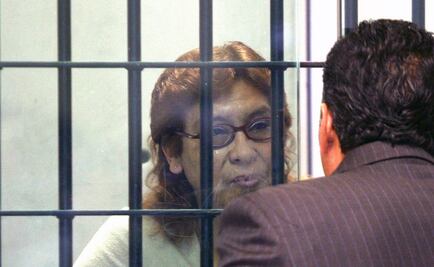 Se murió el amor; la "Mataviejitas" se divorcia