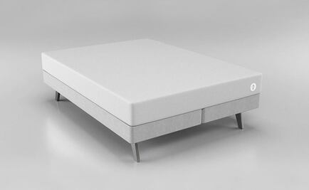 Una cama que nos recomienda cómo dormir