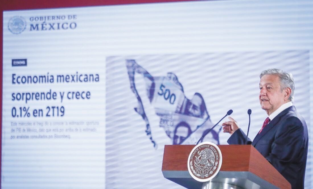 El presidente Andrés Manuel López Obrador rechazó el informe de Hacienda que detalla que hay un subejercicio del gasto por 174 mil 484 millones de pesos y aclaró que él tiene otros datos. Foto: BERENICE FREGOSO. EL UNIVERSAL