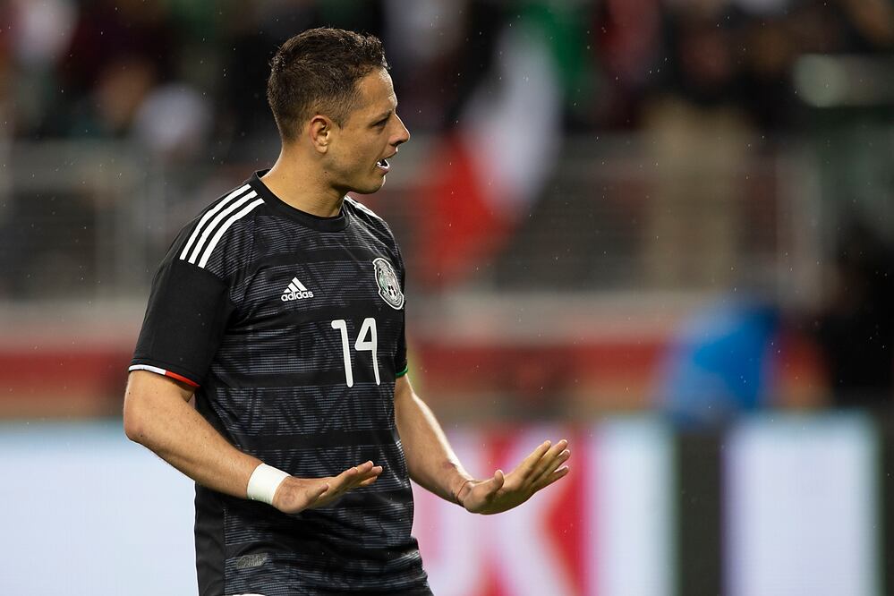 Chicharito Hernández jugando para la Selección Mexicana - Foto: Imago7