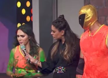 Tinieblas Jr. se disculpa, dice que por la adrenalina nalgueó en vivo a Macky