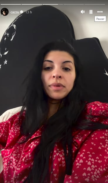 Cazzu pausa su gira "Latinaje" por enfermedad.