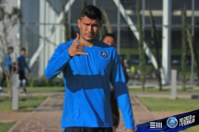 “Chatón” Enríquez es nuevo refuerzo del Puebla