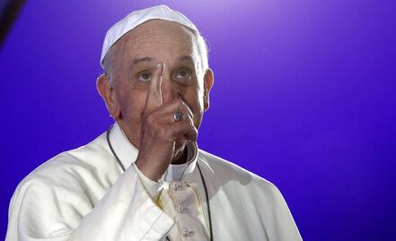 Papa Francisco sigue “crítico” pero “estable”; no ha tenido otras crisis agudas respiratorias