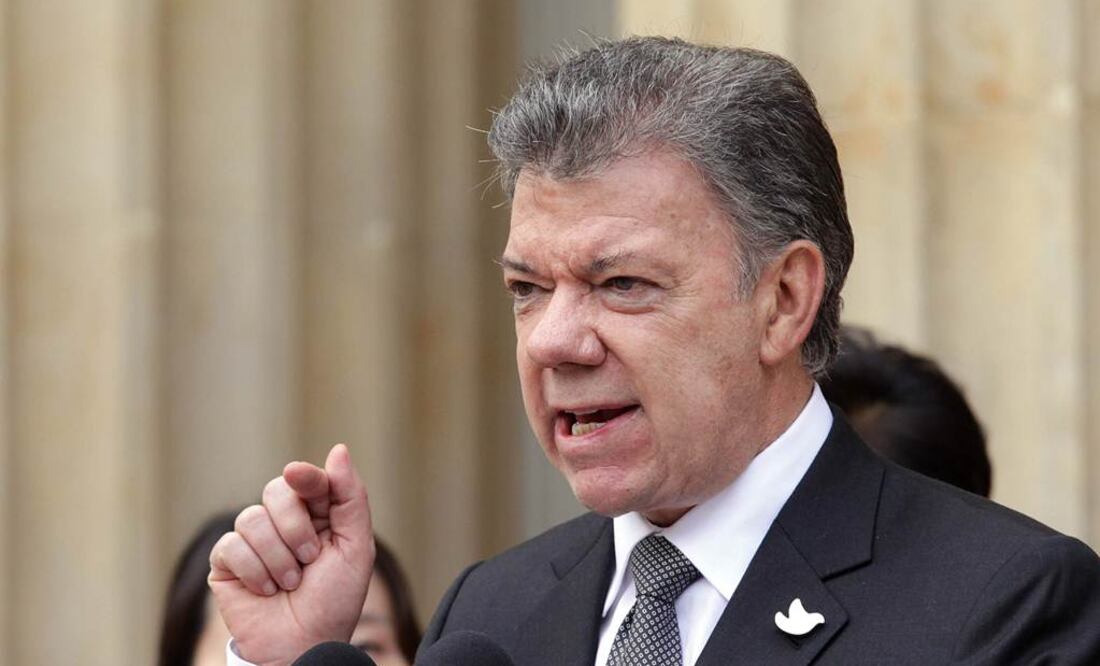 Santos autorizó avión militar para Felipe González