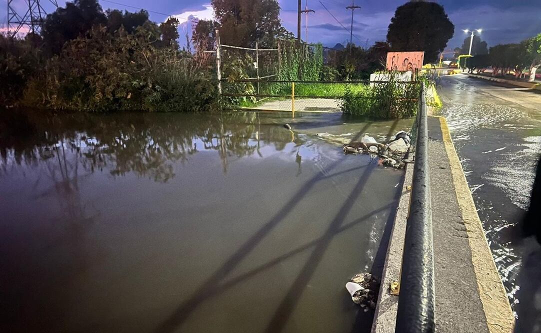 Abren compuertas del canal en Tula y provocan desbordamiento. Foto: Dinorath Mota López