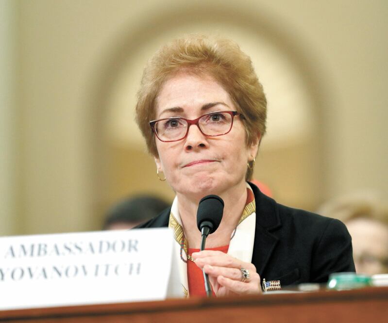 En audiencia. Marie Yovanovitch estuvo al frente de la embajada en Ucrania entre 2016 y mayo pasado. JACQUELYN MARTIN. AP