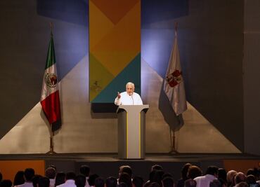 Núñez rinde Informe en Tabasco; va por despetrolizar economía