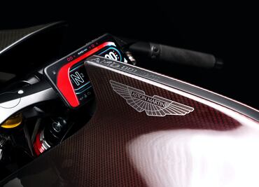 Aston Martin comienza las pruebas de su primera motocicleta