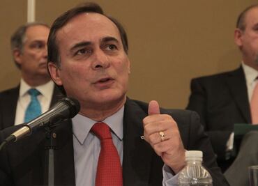 Empresarios exigen fijar fechas y soluciones a conflicto magisterial