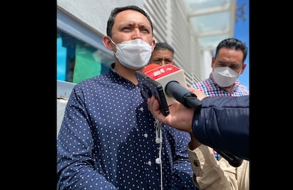 Alcalde acompaña a su hermana a la Fiscalía del Edomex tras ser víctima de secuestro en Ixtapan de la Sal 