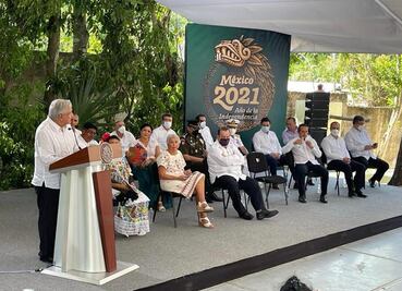 Pese a veda, AMLO retoma su frase electoral: "Por el bien de todos, primero los pobres"