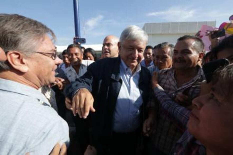 Llega AMLO a Tabasco para encuentro con petroleros