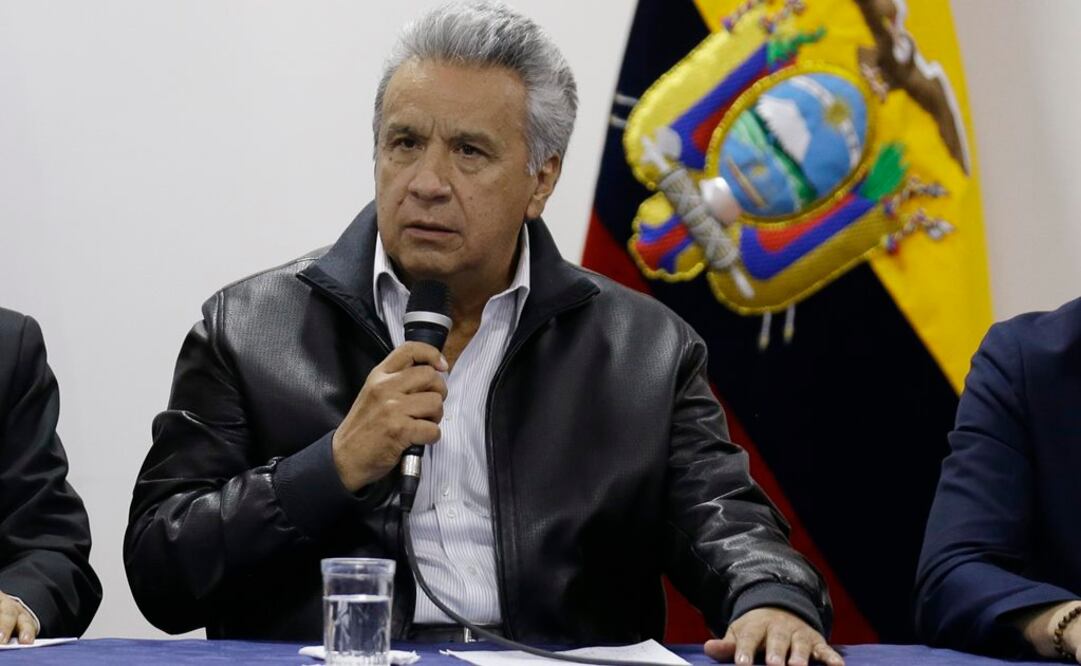 El presidente de Ecuador, Lenín Moreno, se reúne con grupos indígenas para buscar una solución a la crisis en el país (Foto: AP)