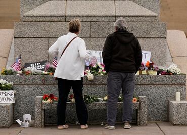 Autoridades realizan búsqueda masiva de sospechoso de balear a dos legisladores de Minnesota; FBI ofrece recompensa