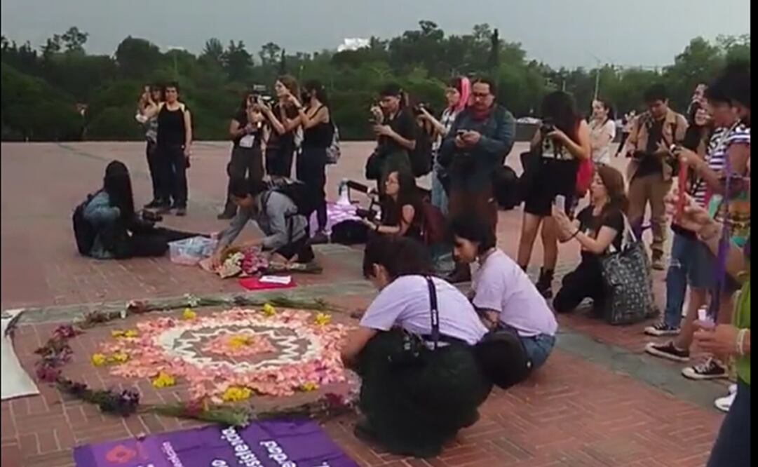 Colectivas protestan por el feminicidio de Lesvy Berlin Osorio en CU. Foto: Twitter @violetastunam