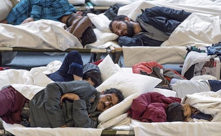 Diez heridos en incendio accidental en centro de refugiados alemán