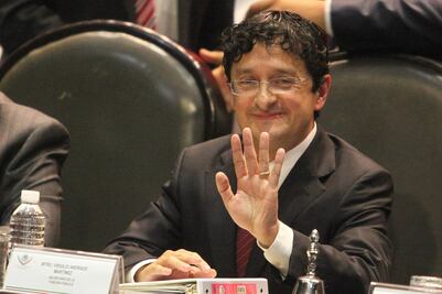 PAN entrega demanda de juicio político a Andrade