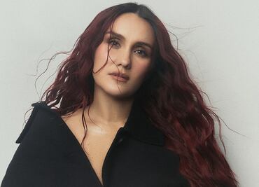 Dulce María posa embarazada en portada de la revista Marie Claire