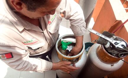 Califican de "puñalada" liberación de precios del gas LP