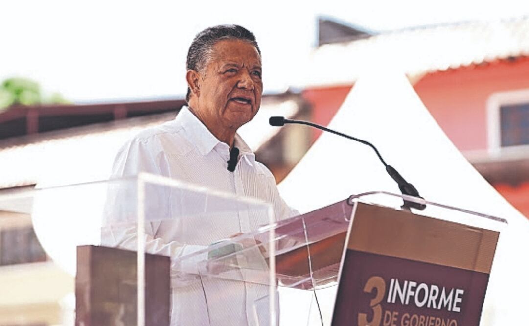 El gobernador Julio Menchaca Salazar Foto Especial