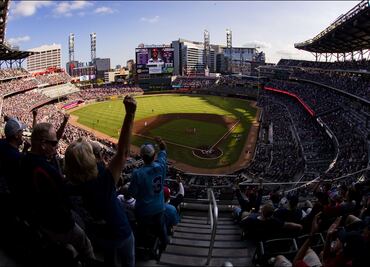 Modifican tradicional cántico de los aficionados de los Braves