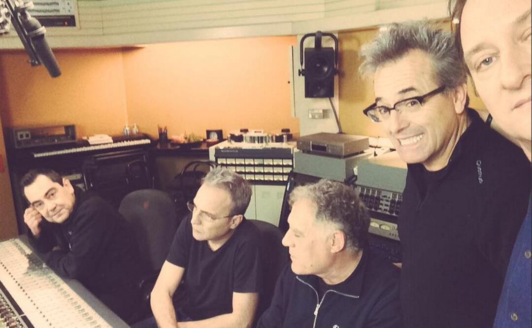 Javi Molina, David Summers, Dani Mezquita y Rafa Gutiérrez, integrantes del grupo, arribarán a los escenarios de la Arena Ciudad de México y la de Monterrey, los días 19 y 21 de noviembre, respectivamente, con "Gira 30 años y 1 día". FOTO: Twitter