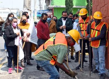 Ante desempleo por Covid-19, dan trabajo temporal en Neza como albañil y pintor