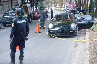 Debilitan a grupos de ladrones de autos