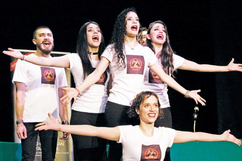 Siete actores alternarán en el escenario, quienes dicen, desnudarán su alma a través de la voz. (CARLOS MEJIA. EL UNIVERSAL)