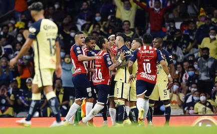 América y Chivas no se hacen daño en un Clásico lleno de polémicas