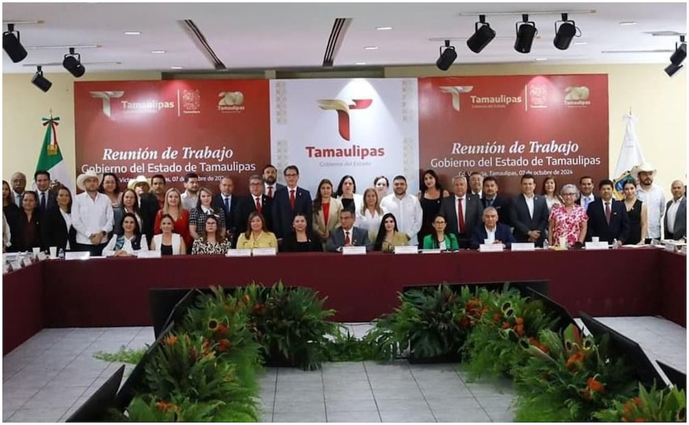 Américo Villarreal se reúne con los 43 alcaldes de Tamaulipas (07/10/2024). Foto: Especial