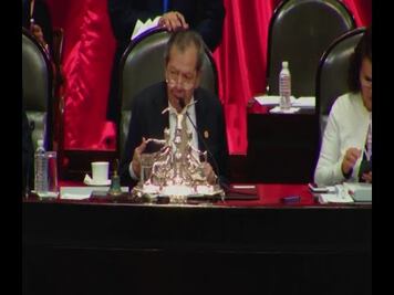 A medianoche me convierto en calabaza, dice Muñoz Ledo