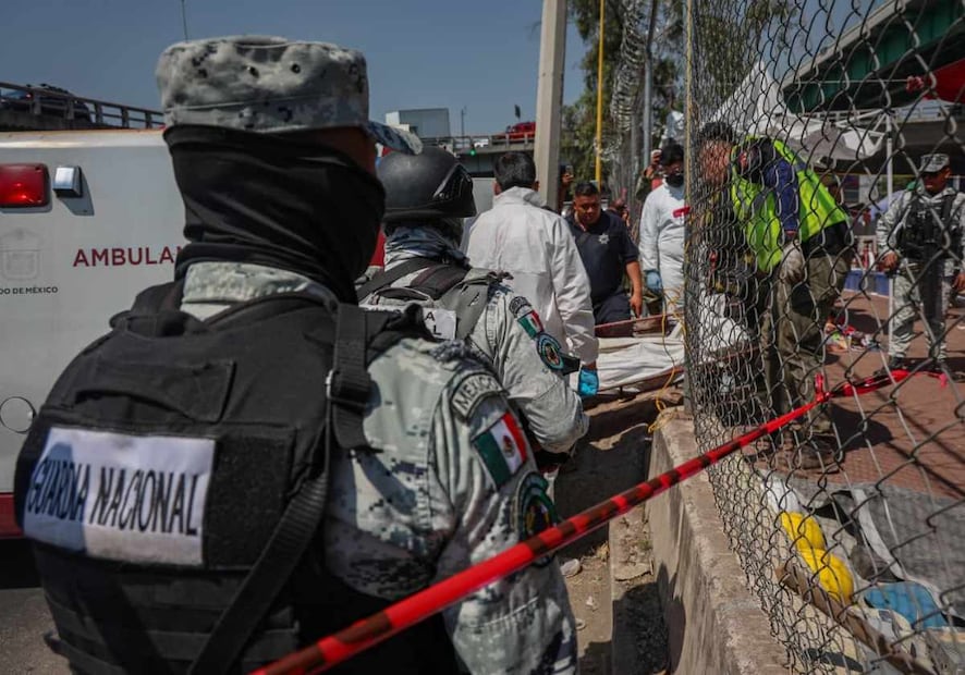 Acordonan zona por hallazgo de cuerpo en los límites de la alcaldía Gustavo A. Madero. Foto: Luis Camacho/EL UNIVERSAL