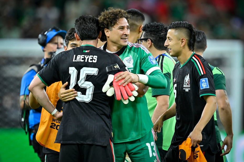 Guillermo Ochoa con la Selección Mexicana, durante la Fase de Grupos del Mundial de 2026 - Foto: Imago7