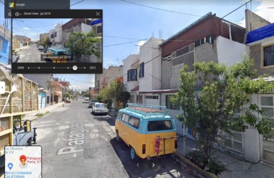 Tras hacerse viral en redes, retiran kiosco instalado en poste de CFE en Neza