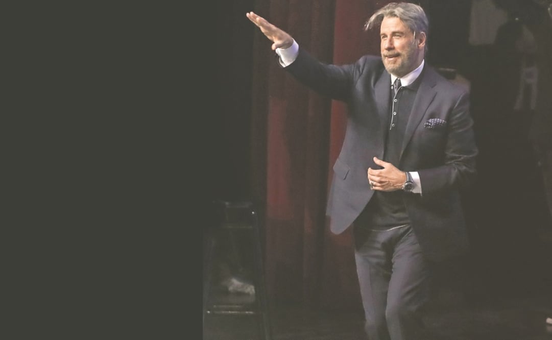 El histrión contó a los presentes que la escena del baile en Fiebre de sábado por la noche la hizo en una sola toma. (FOTO: BERENICE FREGOSO. EL UNIVERSAL)