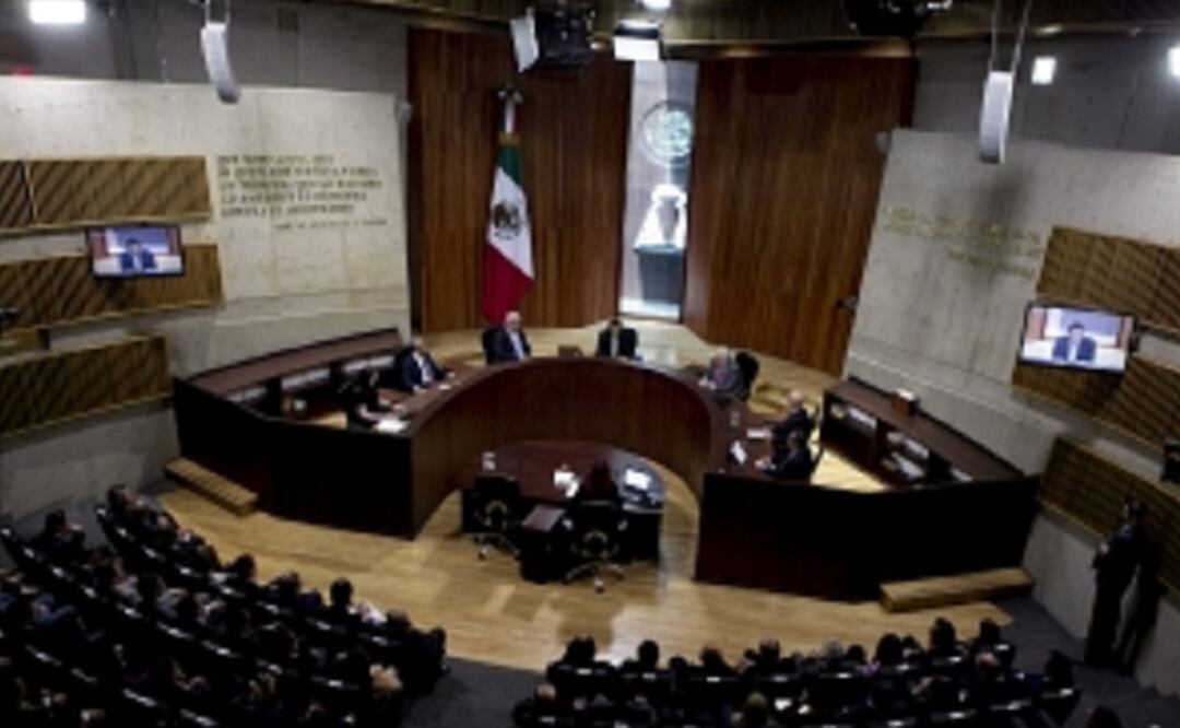 El TEPJF pretende establecer un piso parejo para la contienda electoral (ARCHIVO. EL UNIVERSAL)