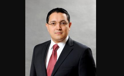 Sale otro comisionado de la Comisión Reguladora de Energía